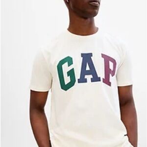 GAP Men's White Logo T-Shirt